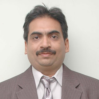 Hitesh H Lakhani